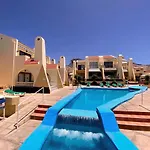 Aircon -Cozy Pool View Apartment - Mareverde דירה
