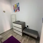 Aircon -Cozy Pool View Apartment - Mareverde דירה אדחה