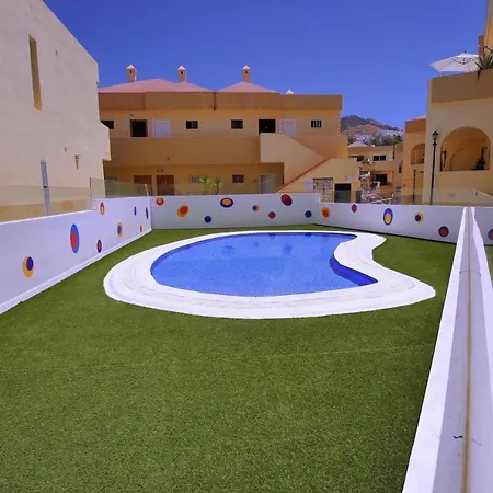 דירה Aircon -Cozy Pool View Apartment - Mareverde *