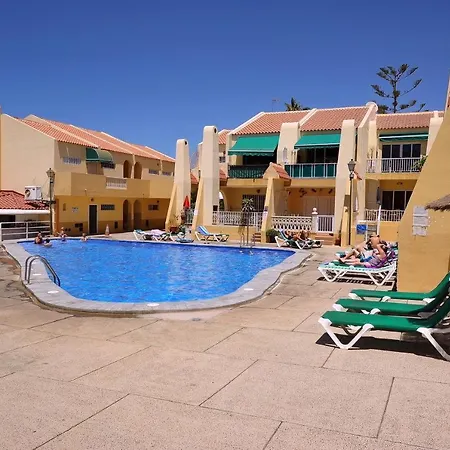Aircon -Cozy Pool View Apartment - Mareverde דירה