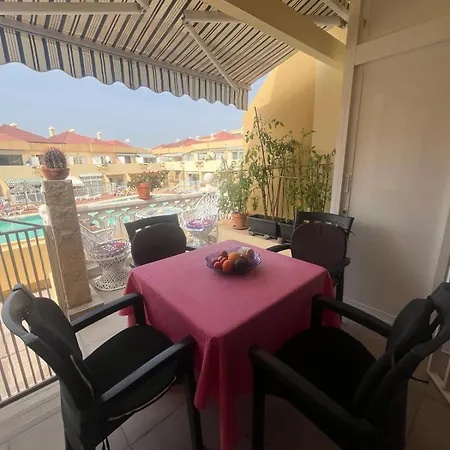 Aircon -Cozy Pool View Apartment - Mareverde * אדחה